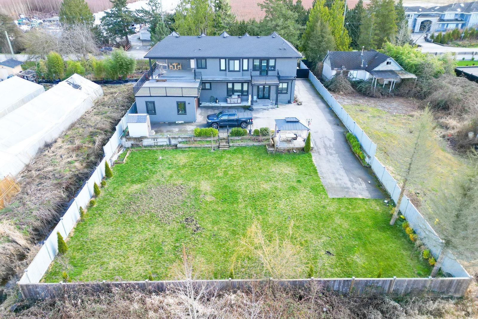 Listing Image 37