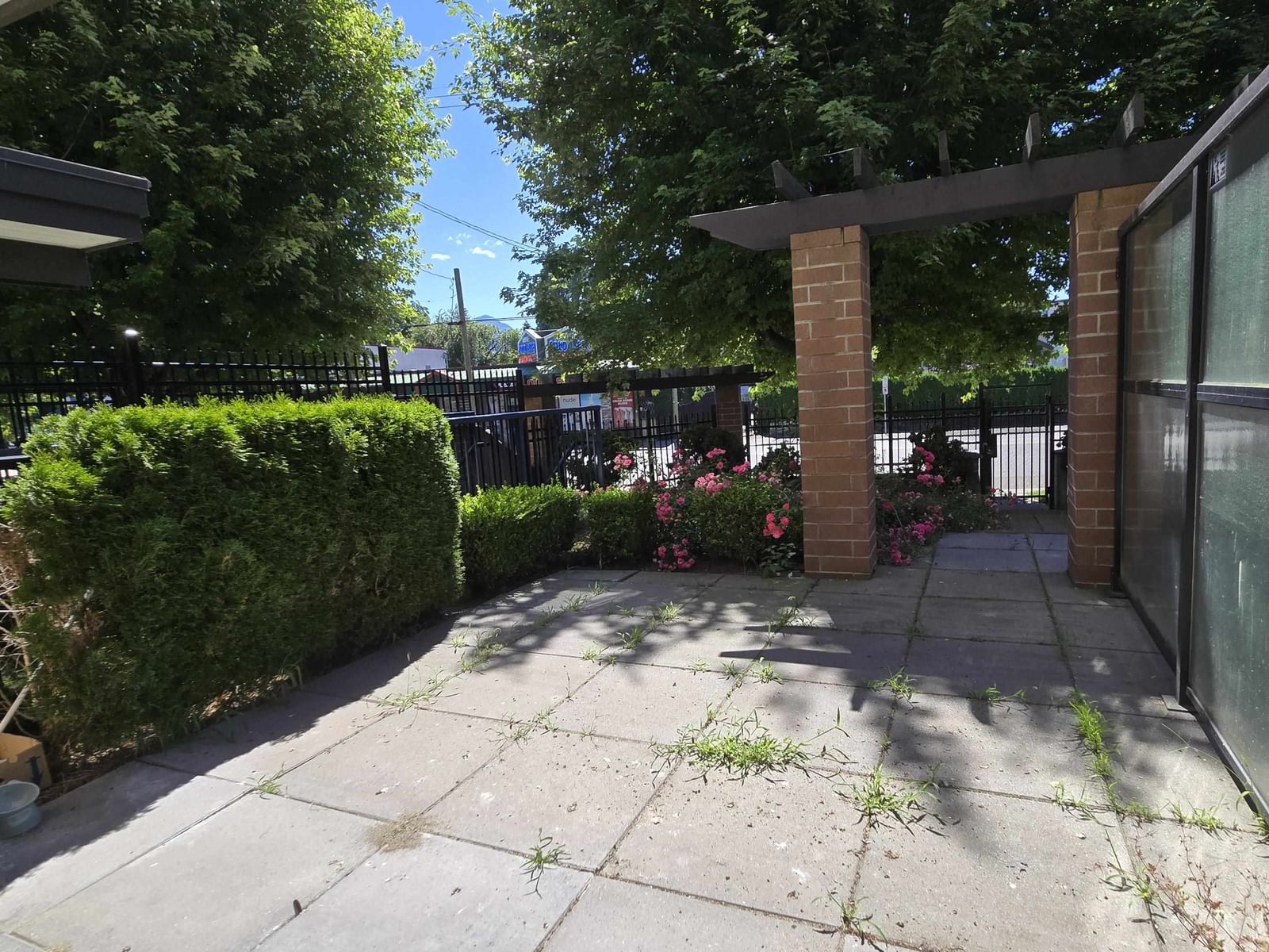 Listing Image 24