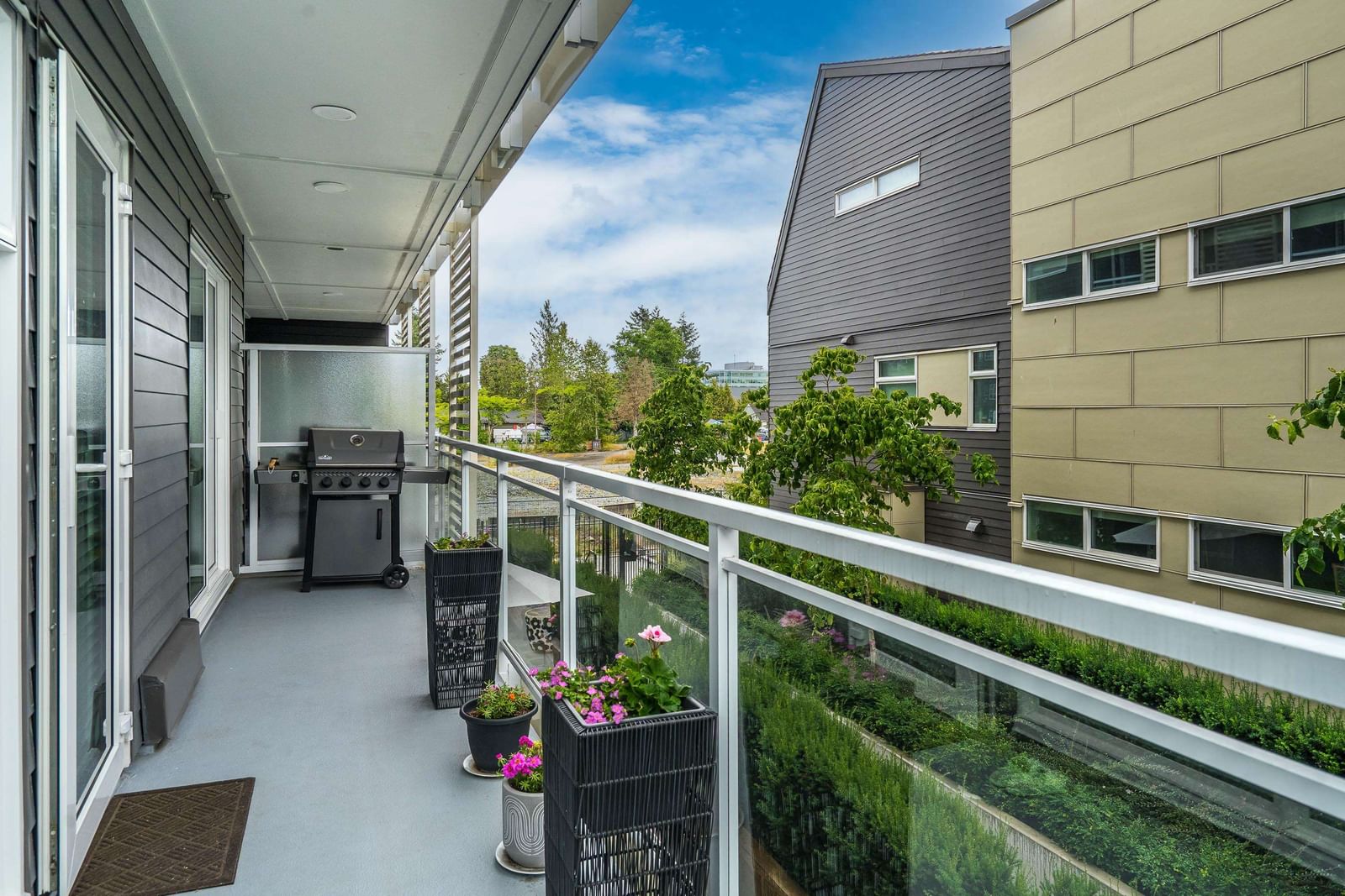 Listing Image 26