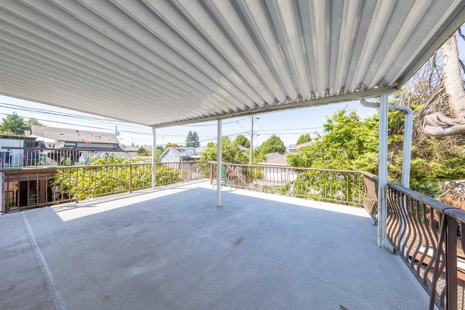 Listing Image 14