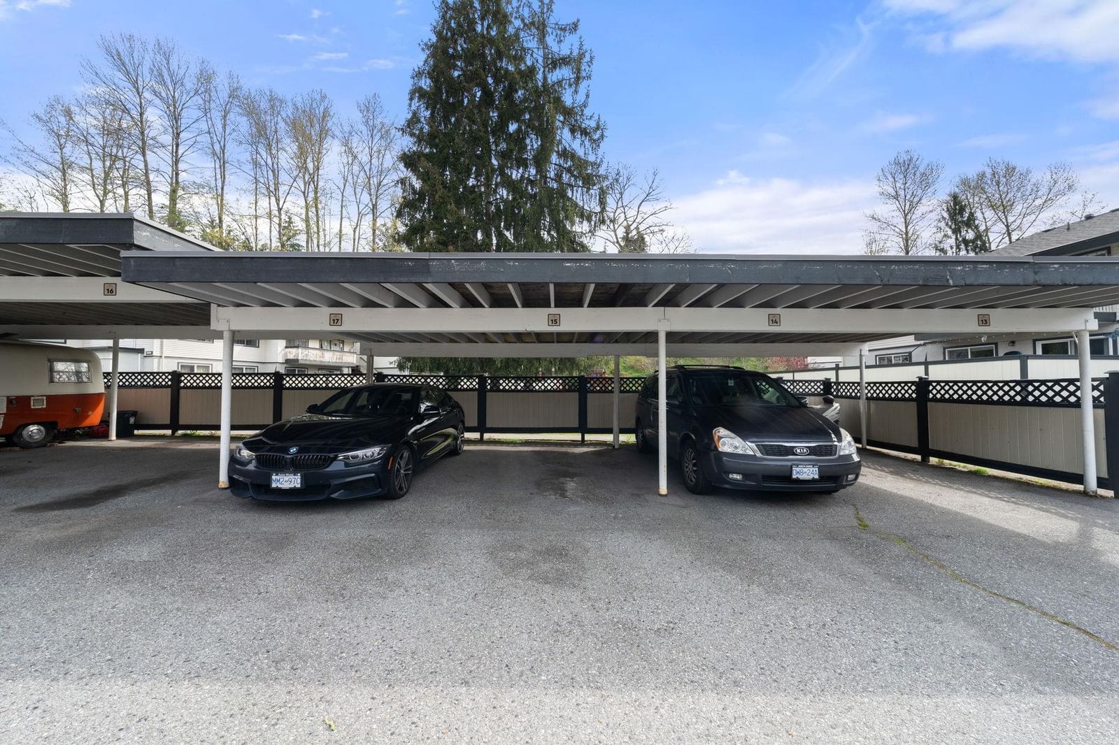 Listing Image 24