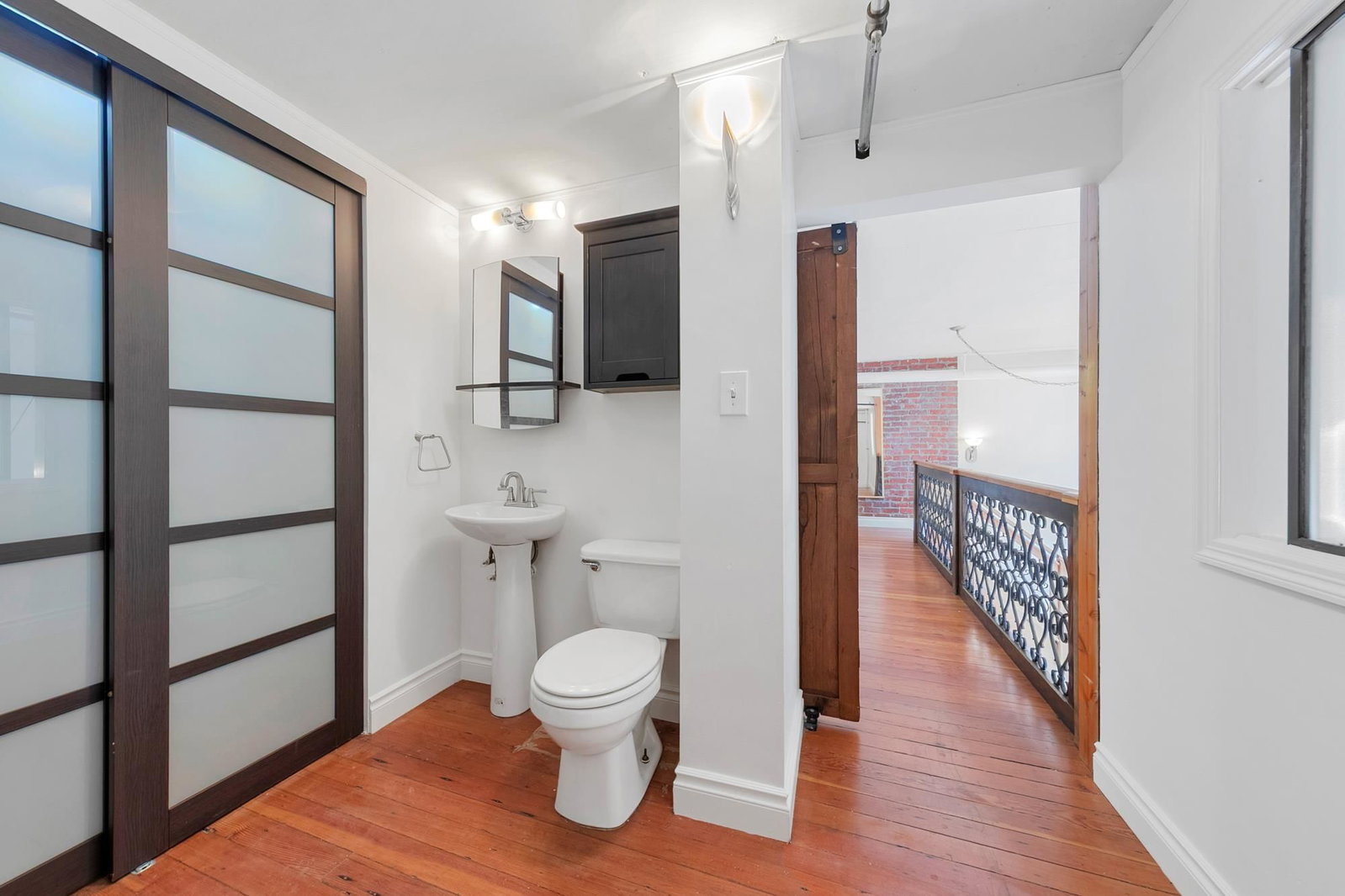 Listing Image 22