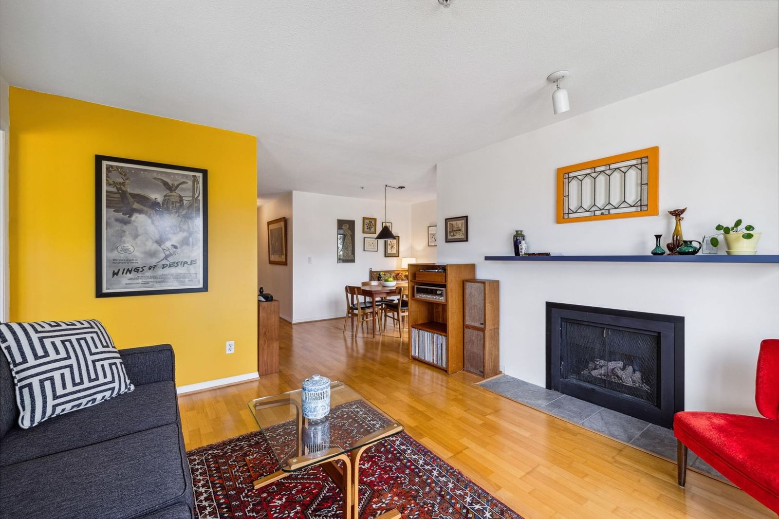 Listing Image 13