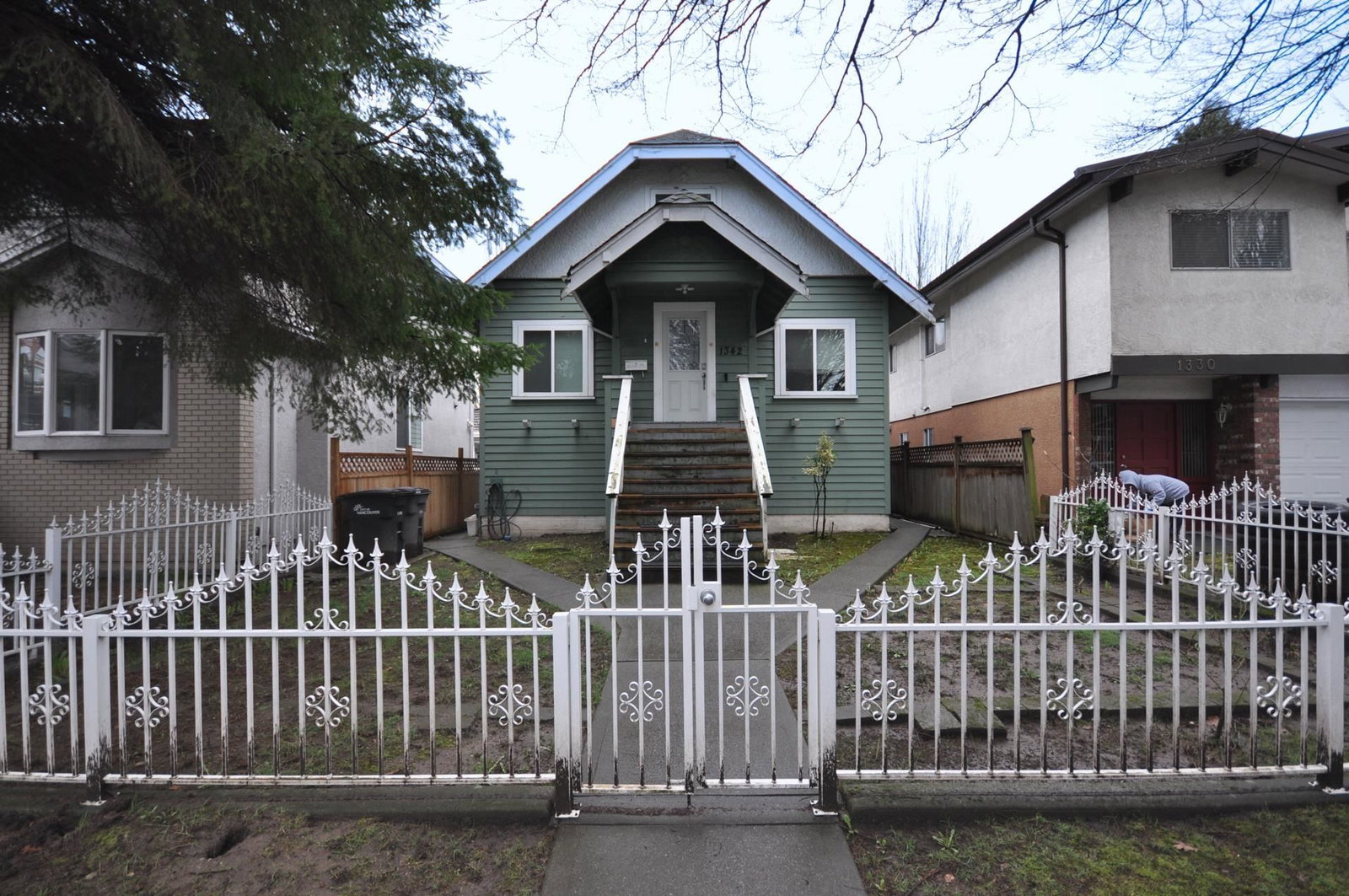 Listing photo 3