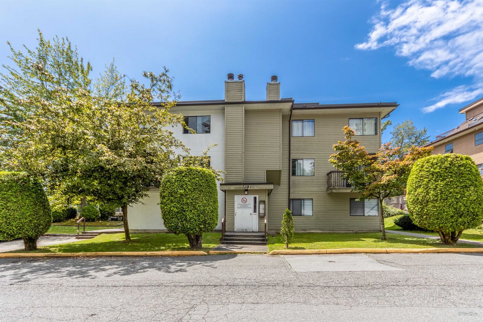 Listing Image 20