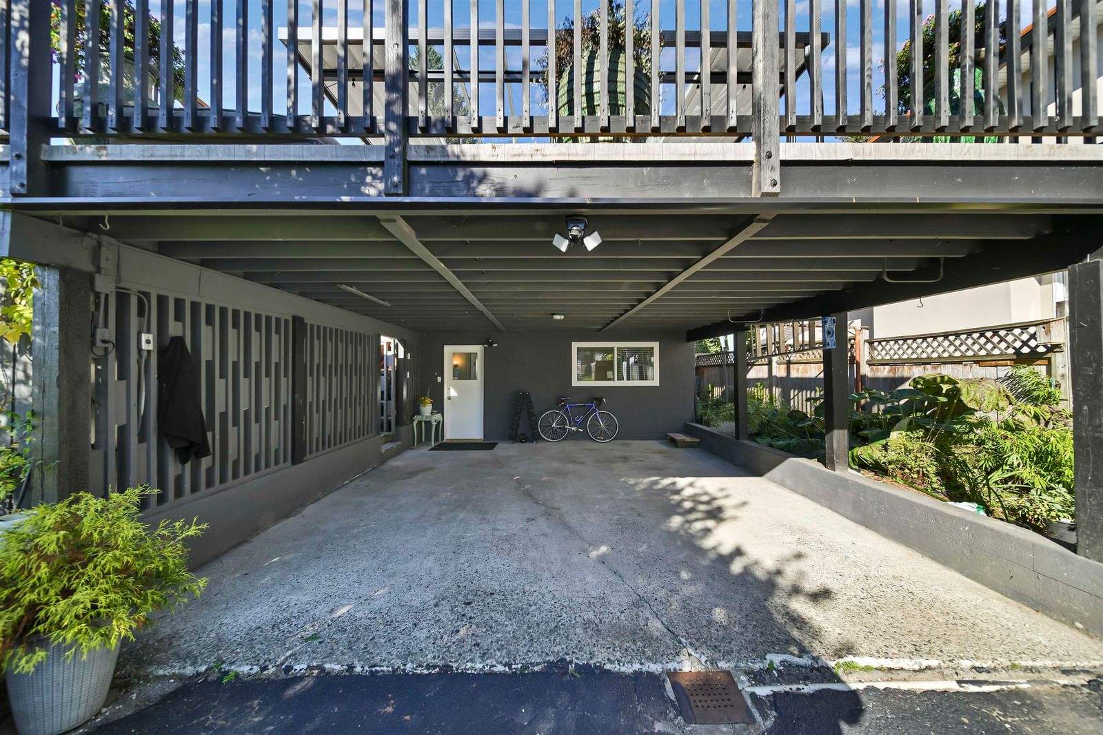 Listing Image 39