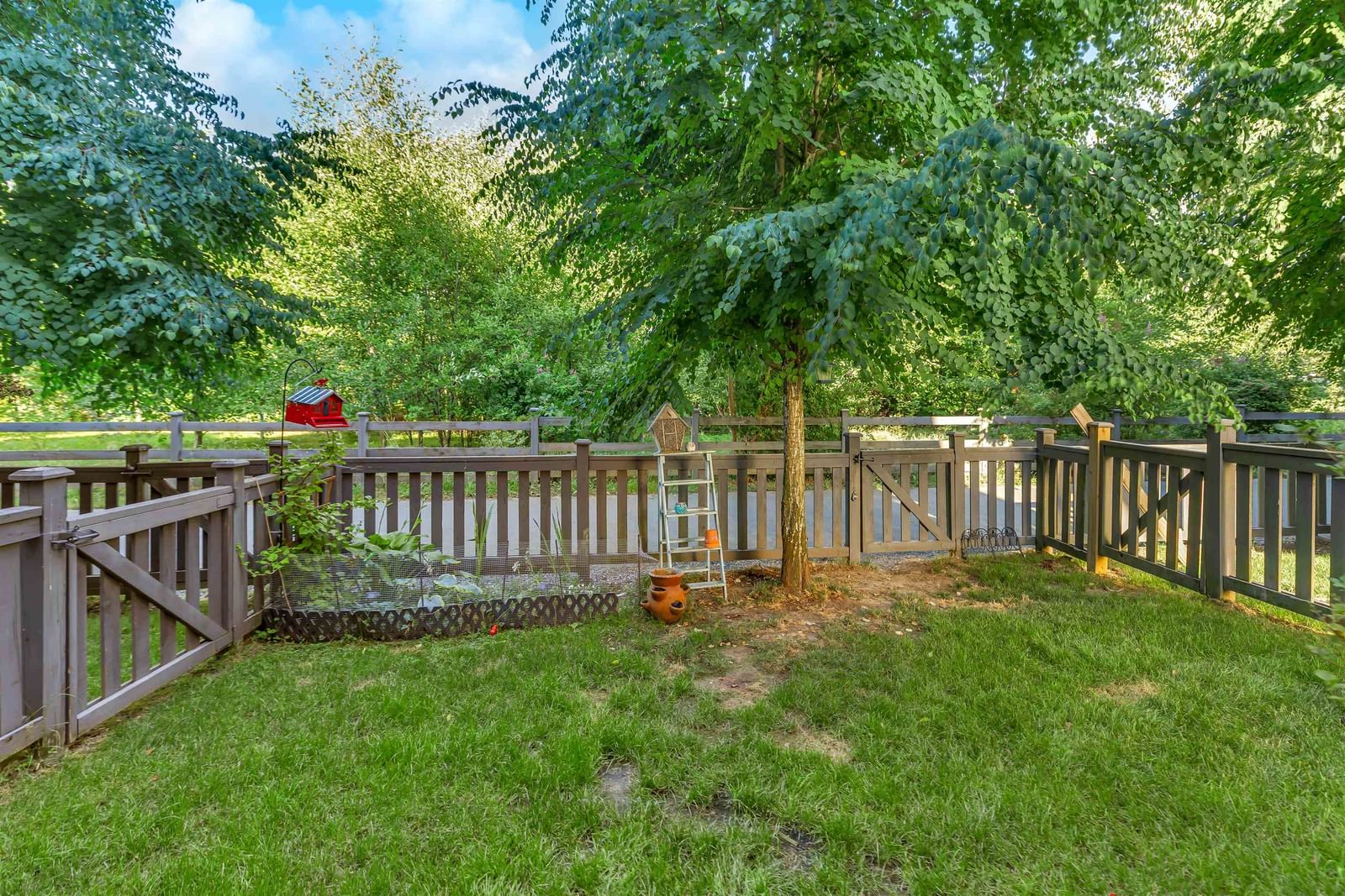Listing Image 20