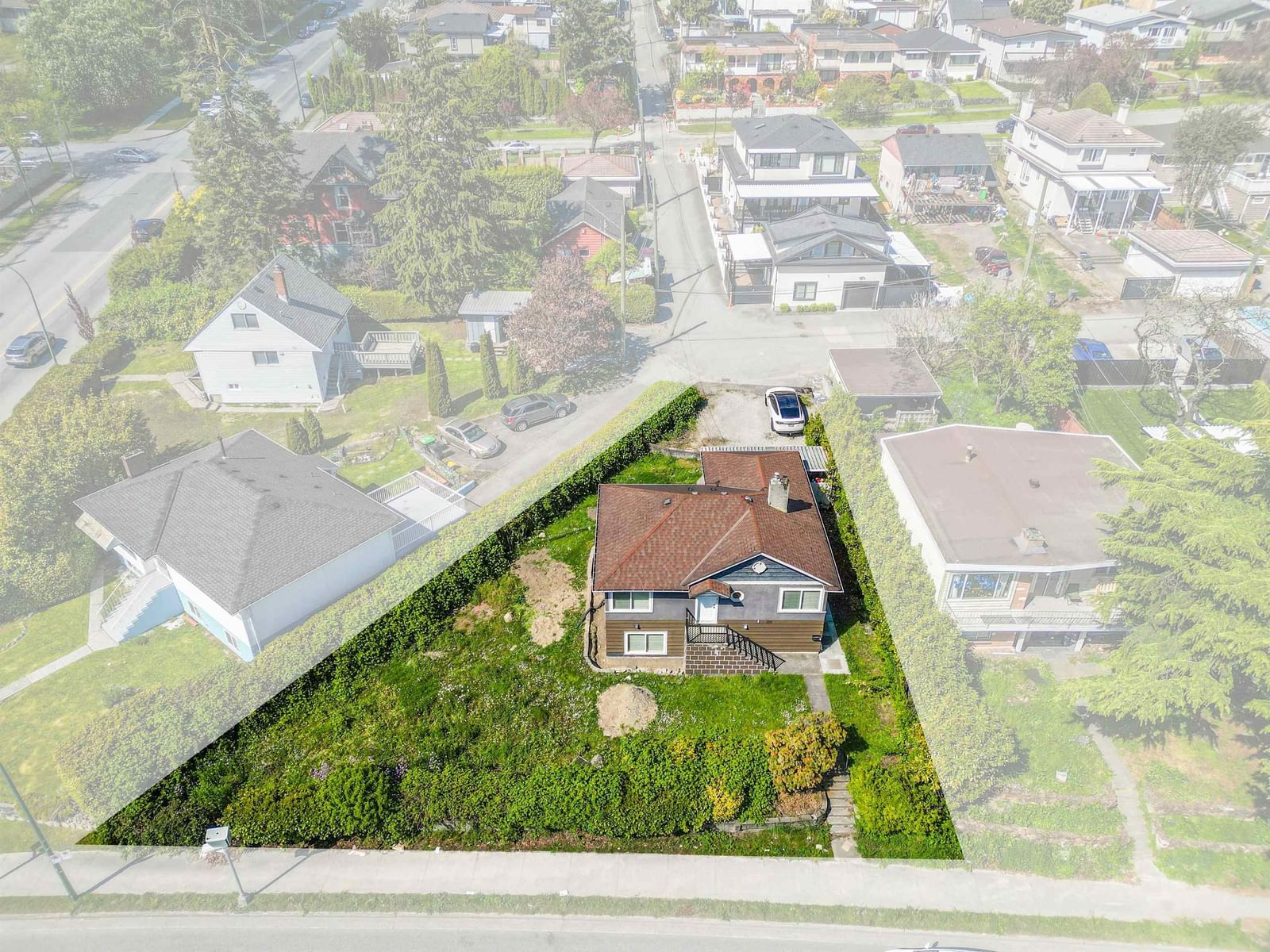 Listing Image 4