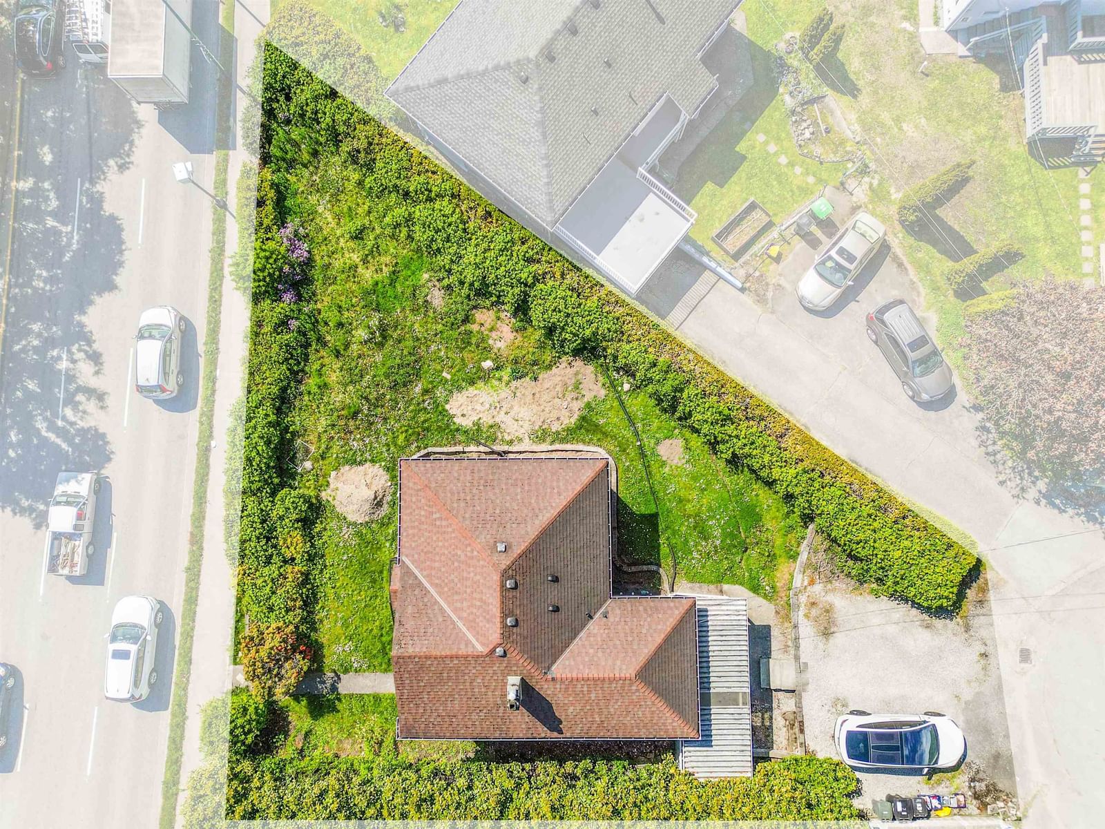 Listing Image 5