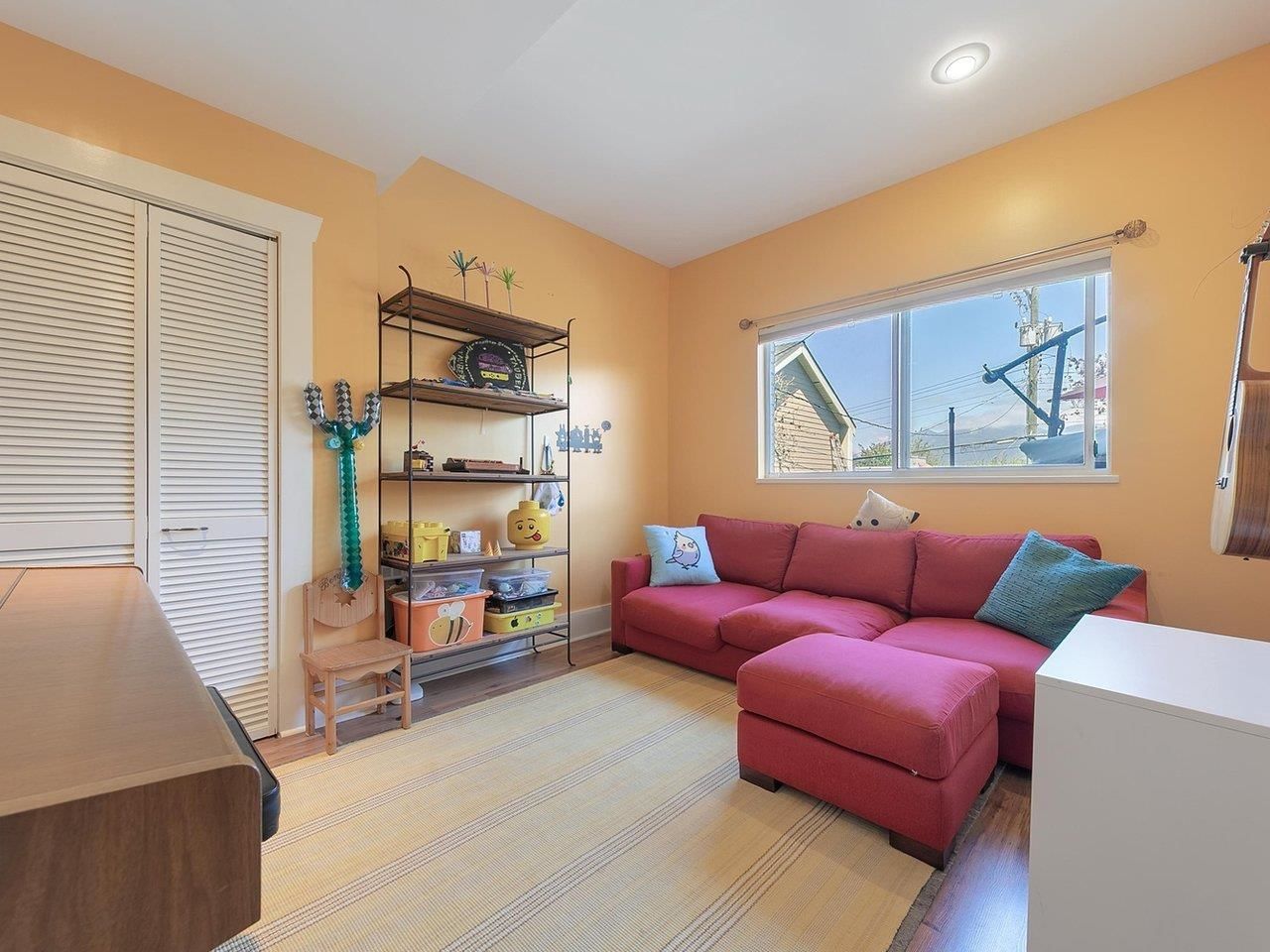 Listing Image 15