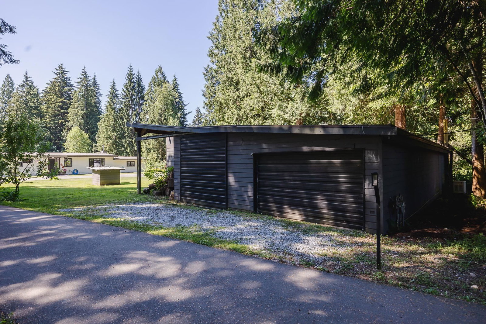 Listing Image 28