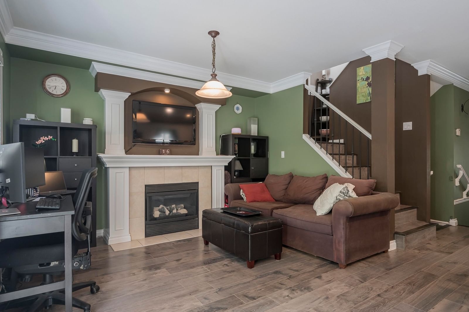 Listing Image 15