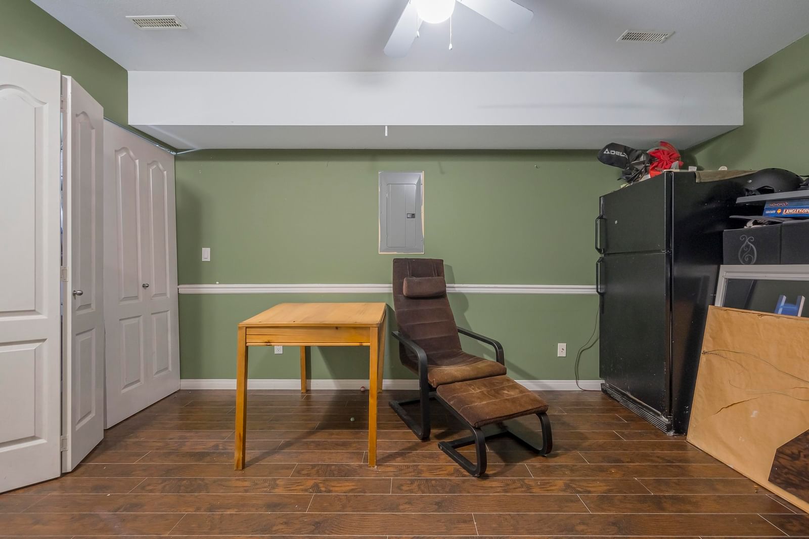 Listing Image 27