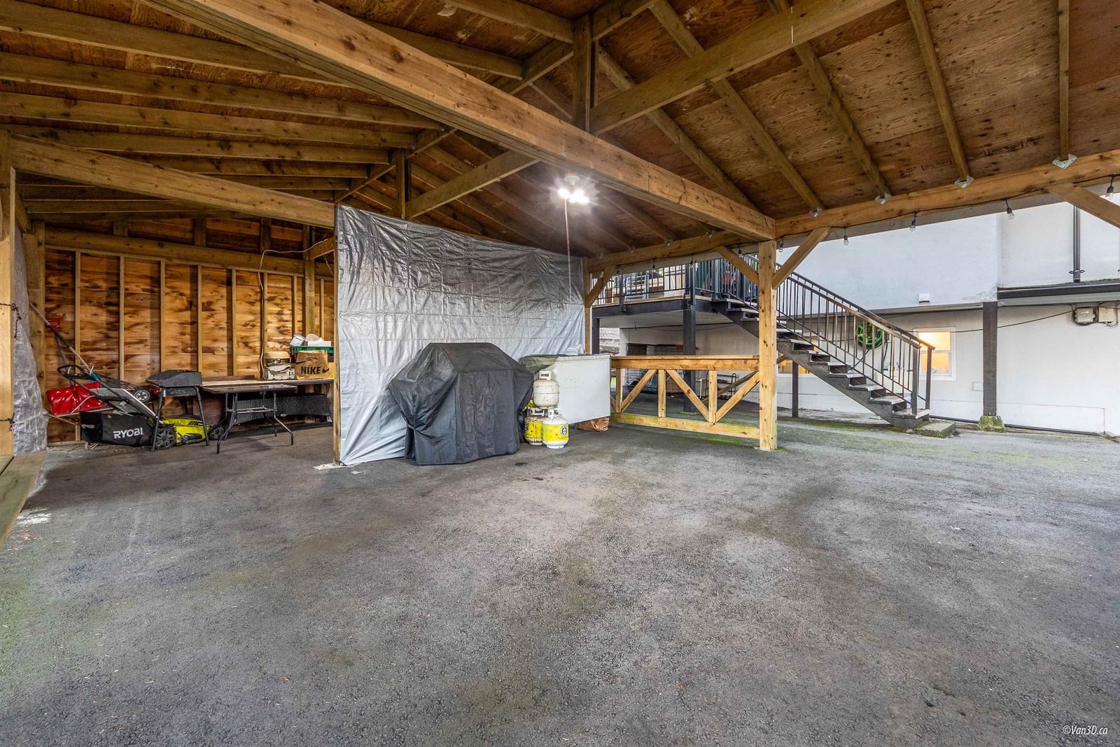 Listing Image 30