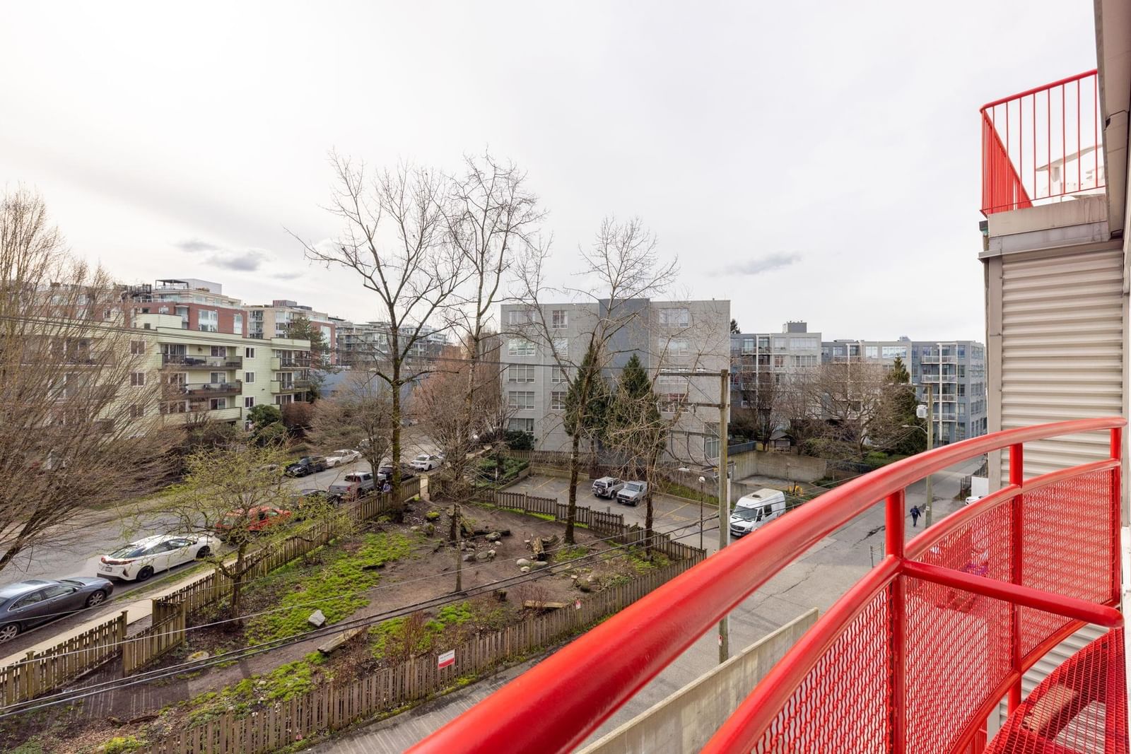 Listing Image 23