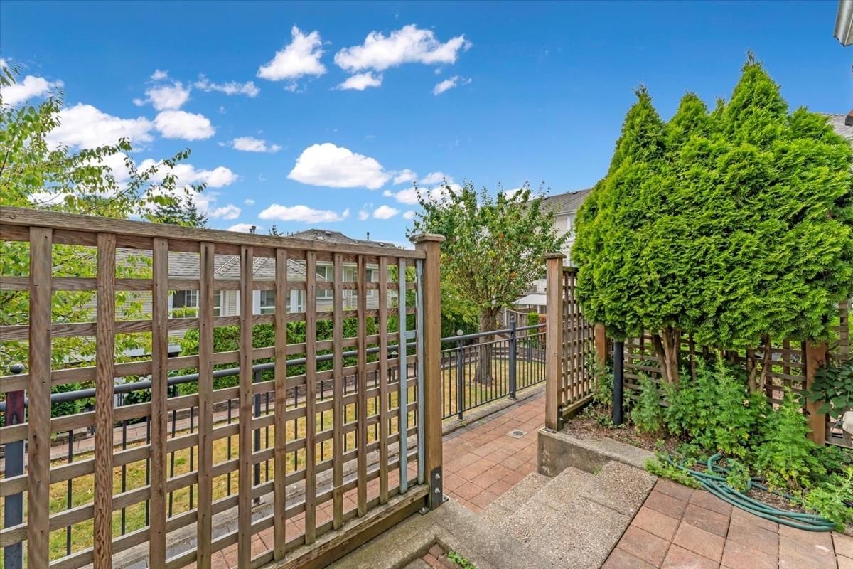 Listing Image 23