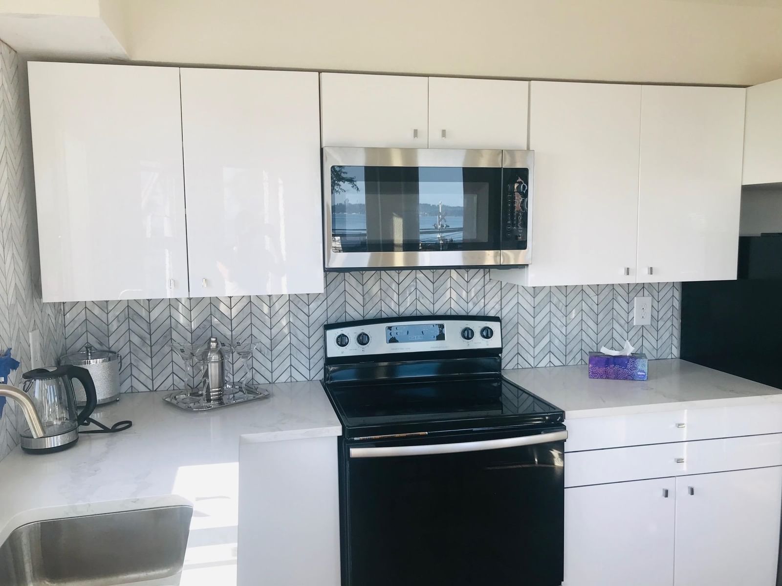 Listing Image 19