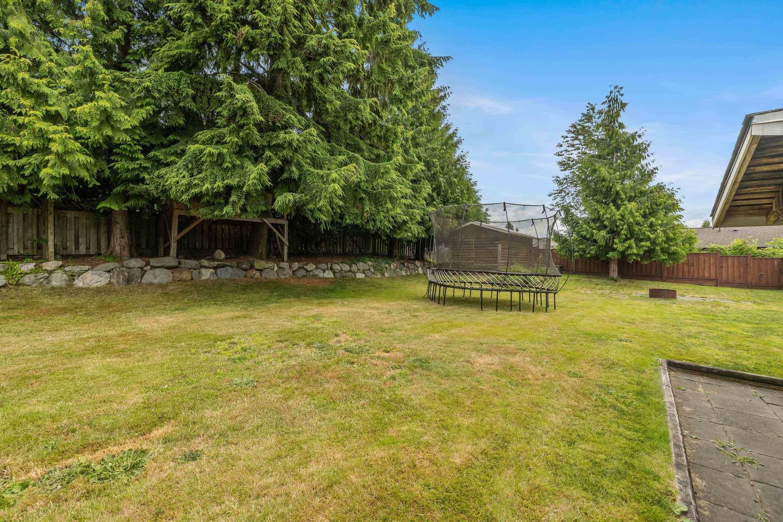Listing Image 36