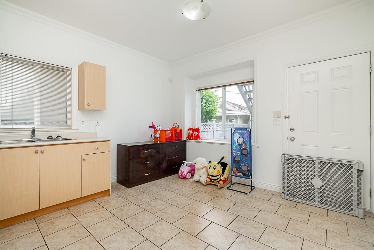 Listing Image 22