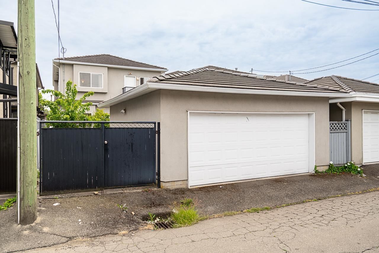 Listing Image 33