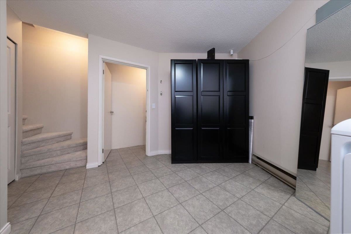 Listing Image 30