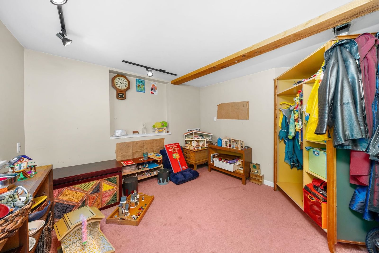 Listing Image 20