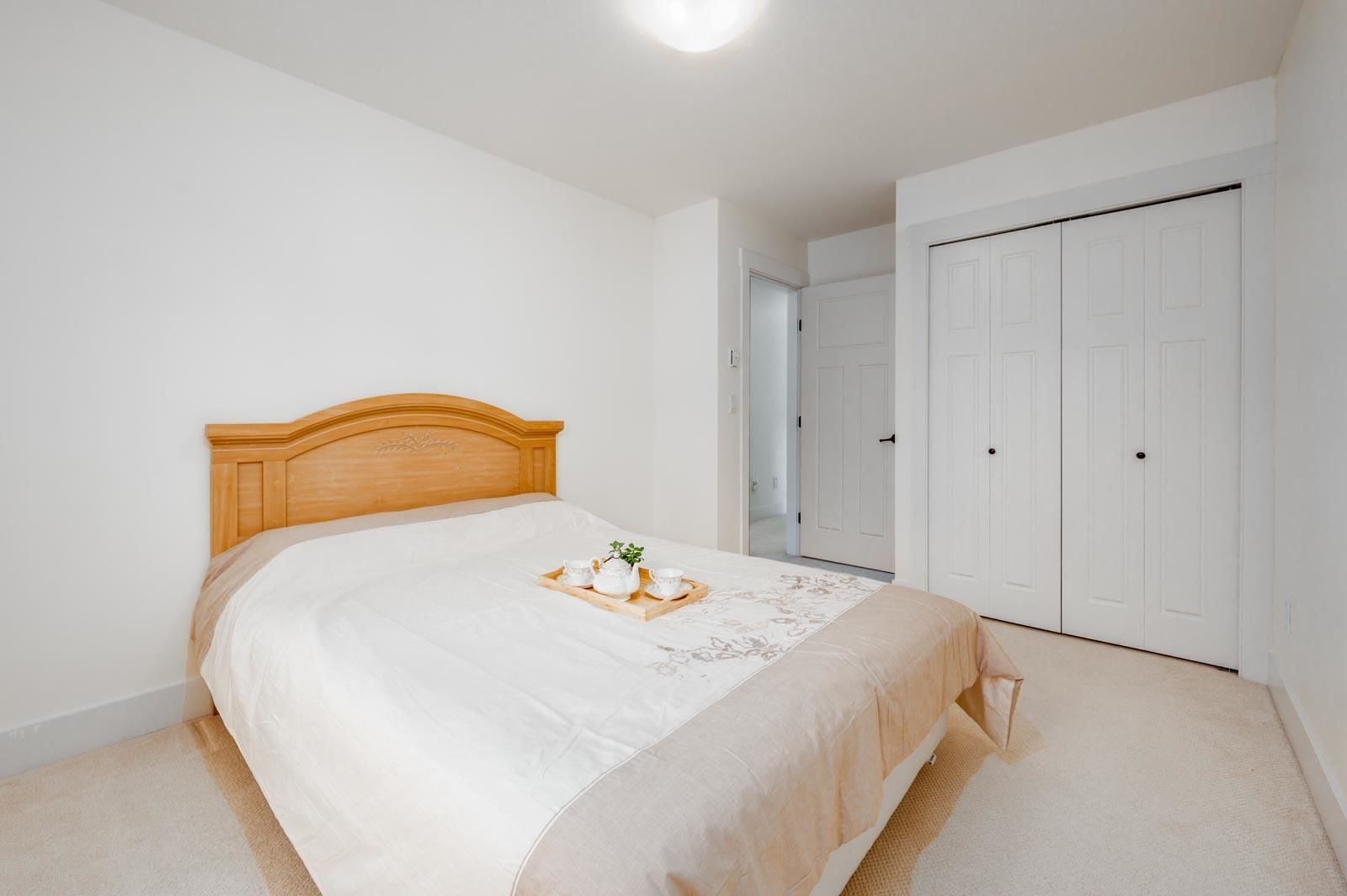 Listing Image 27