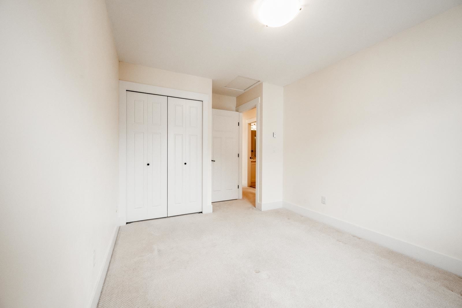 Listing Image 30