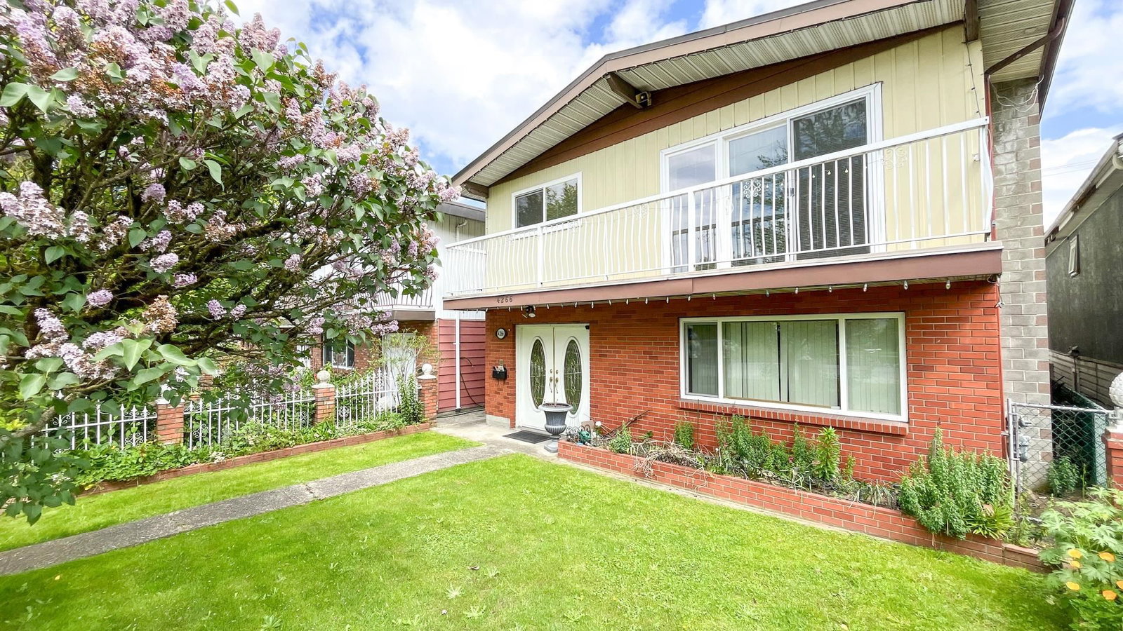 Listing Image 1
