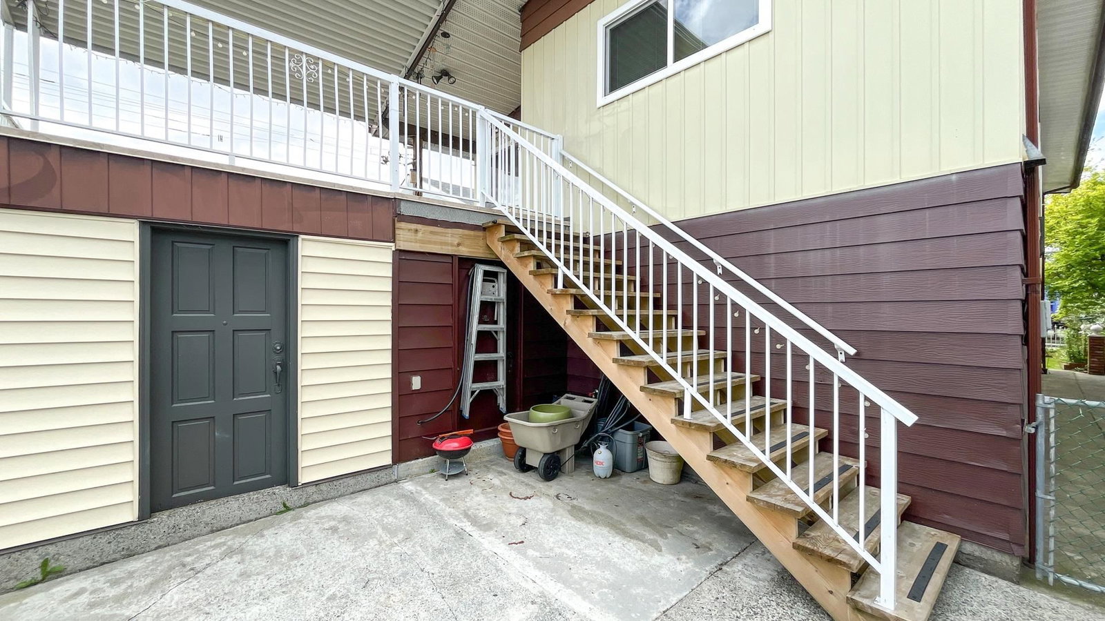 Listing Image 39