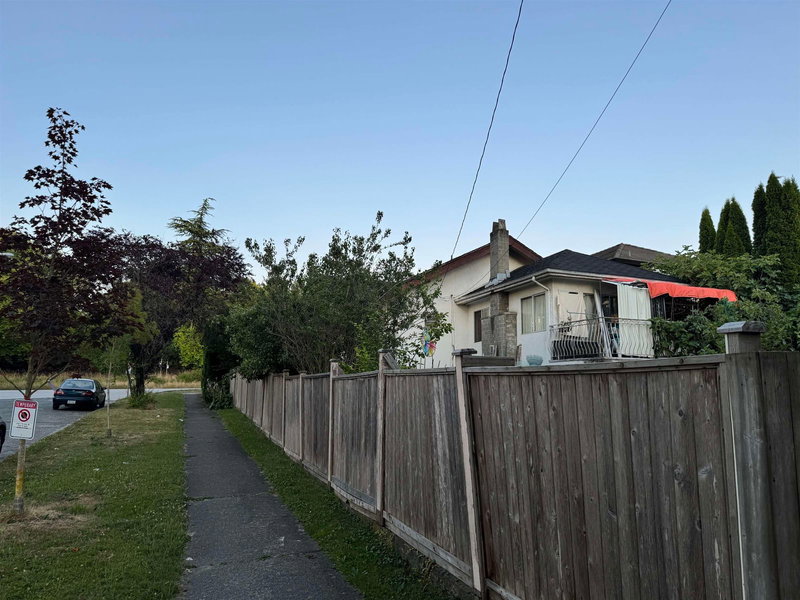 3707 Arbutus Street, Vancouver, V6J 3Z8 | Image 3