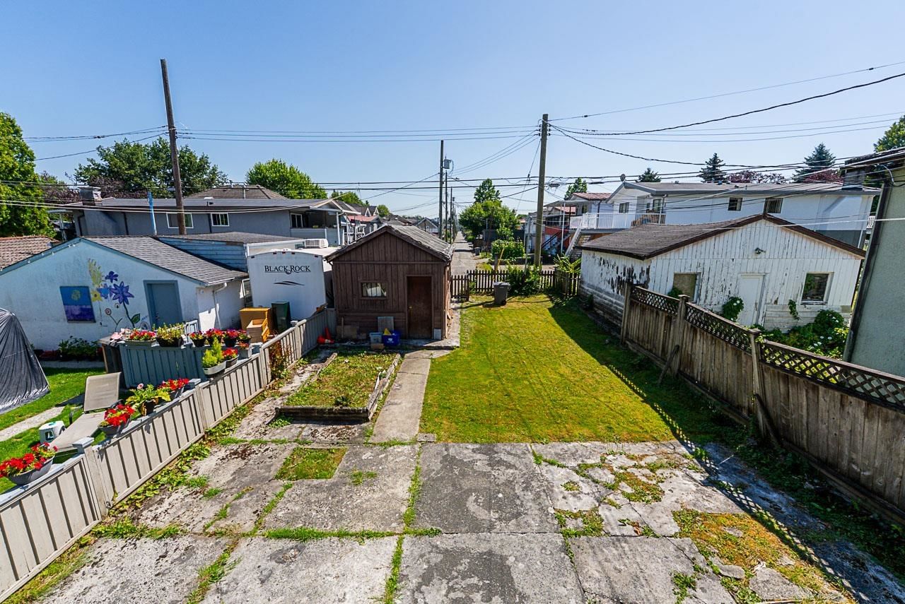 Listing Image 13