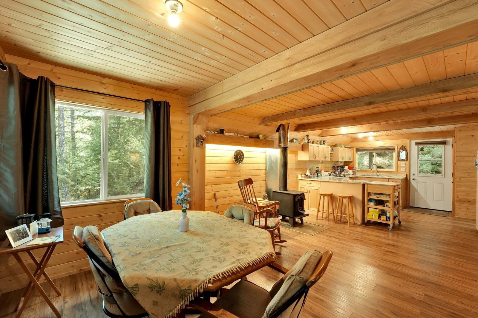 Listing Image 13