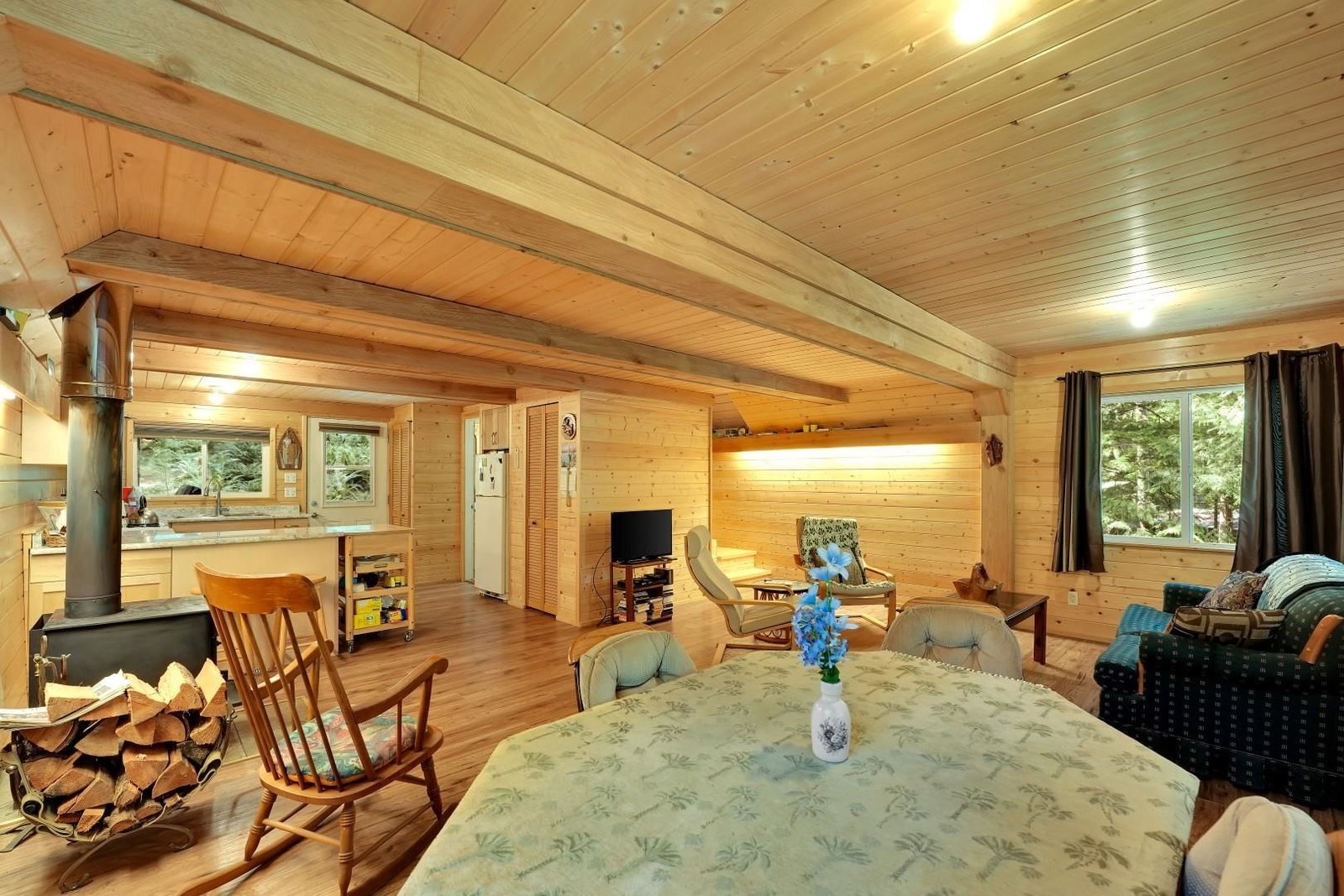 Listing Image 14