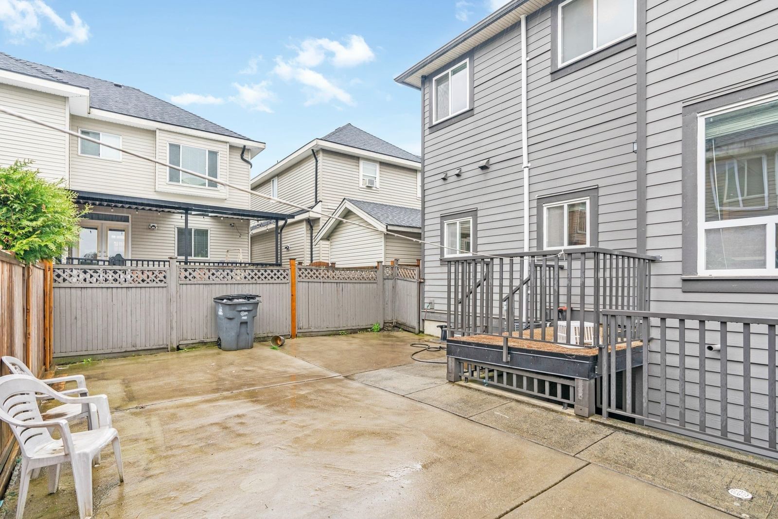Listing Image 12
