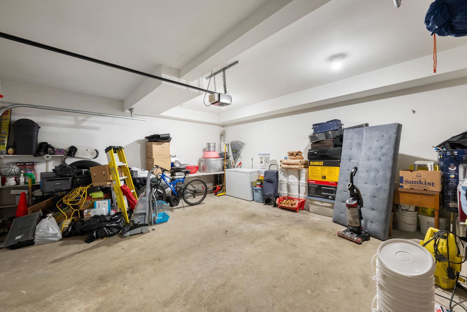 Listing Image 34