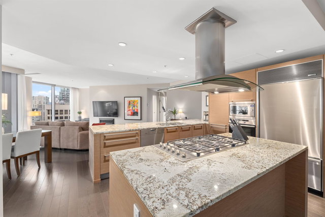 2601 - 1111 Alberni W