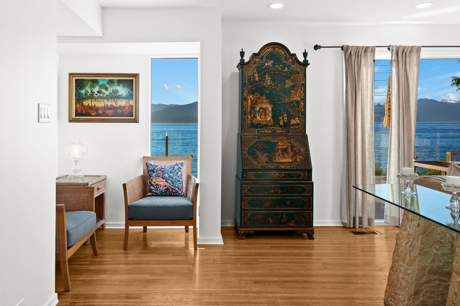 Listing Image 21