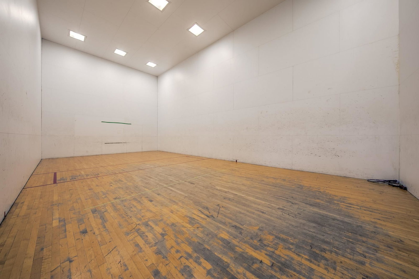 Listing Image 27