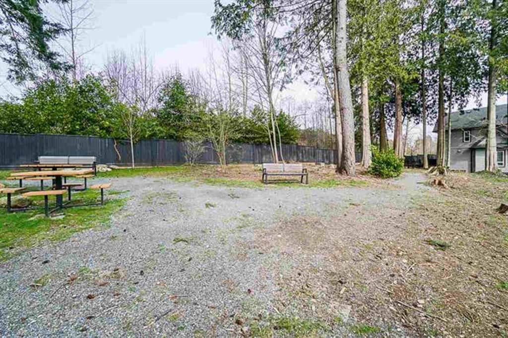 Listing Image 28