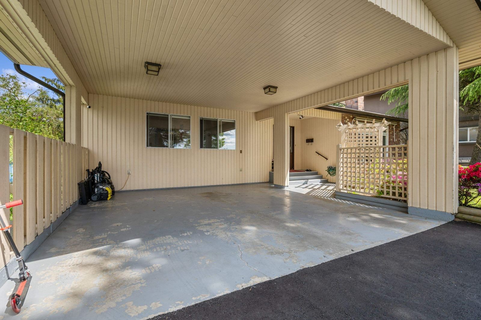 Listing Image 39