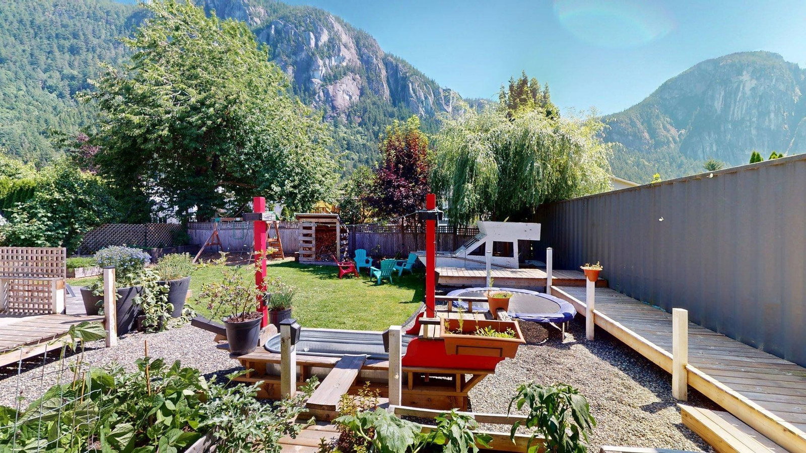 Listing Image 5
