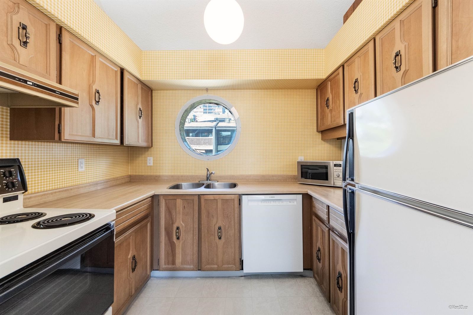 Listing Image 13