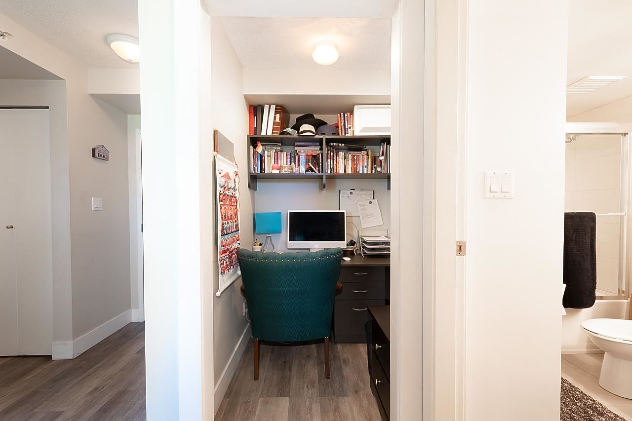 Listing Image 12