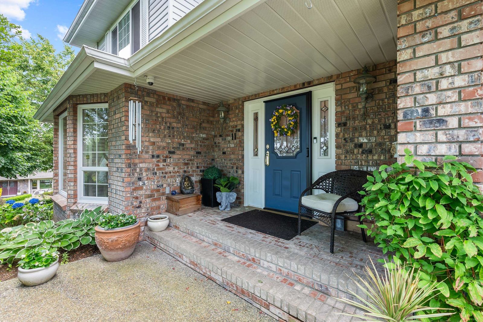 Listing Image 12