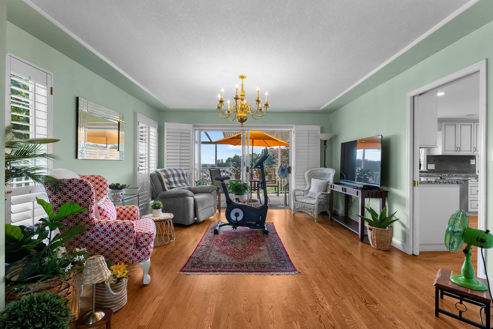 Listing Image 15