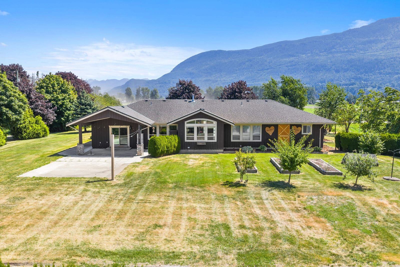 Listing Image 9