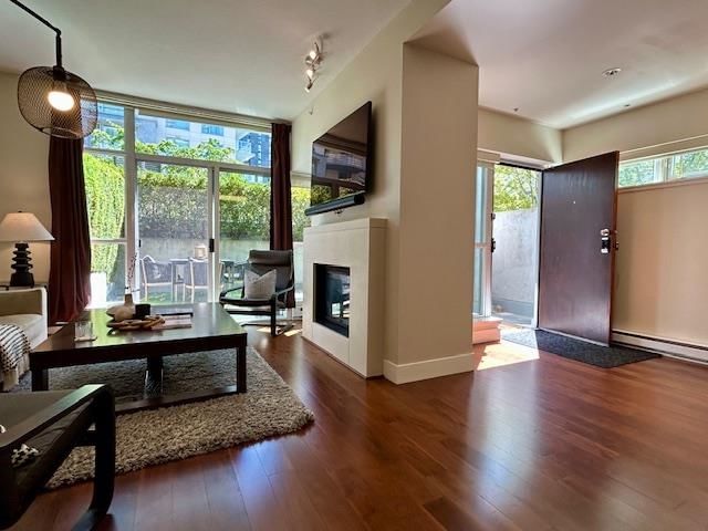 Listing Image 15