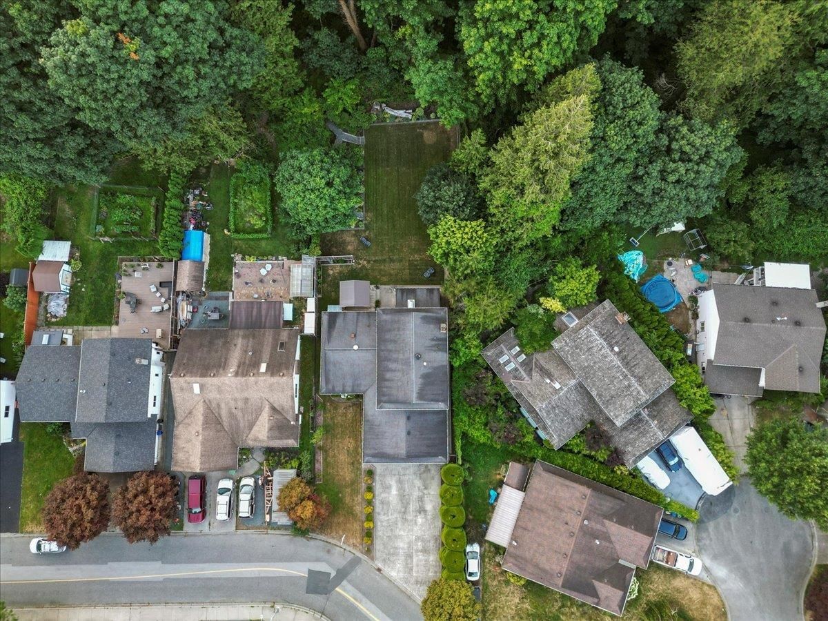 Listing Image 38