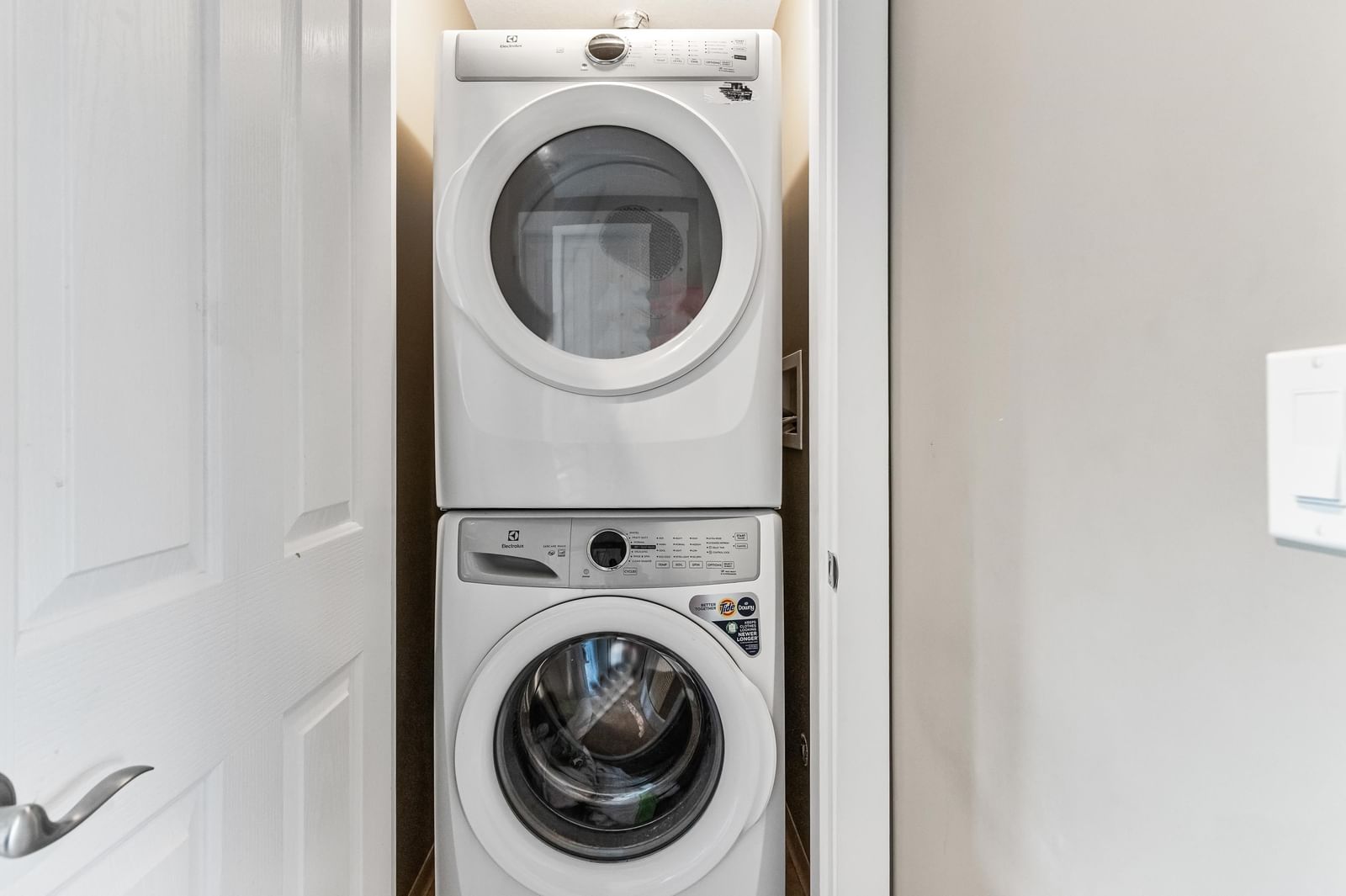 Listing Image 29